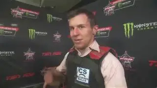 Ron Hunt rides Playing Chicken for 77.5 points (PBR)