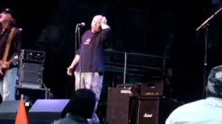 Trooper&mdash;Two For the Show&mdash;Live-PNE Vancouver 2007-08-26
