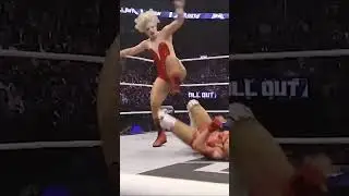 #ToniStorm РАЗДАВЛИВАЕТ паука! #aewallout