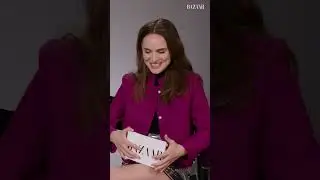Natalie Portman Couldn't Remember Julianne Moore's Accent in 30 Rock | Harper's BAZAAR
