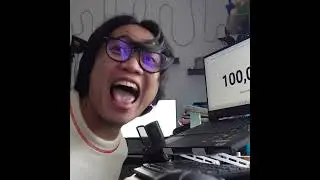 Гигантская кнопка Playbutton!