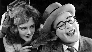 Harold Lloyd in HIGH AND DIZZY: adorable love scene!