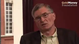 Central bank gold intervention and gold buying