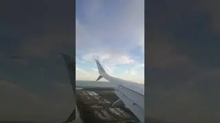 Ryanair Landing in Barcelona 🇪🇸 #ryanair #landing #flights #barcelona