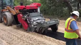 AZ500 Asphalt Zipper 4' Wheel Assist