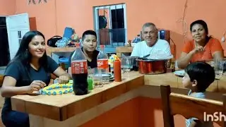 11 PM llegan los invitados a nuestra casa: así los recibimos en nuestro humilde hogar 