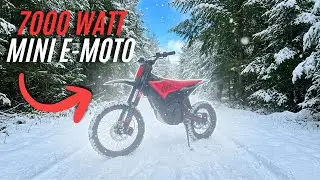 Ten miniaturowy motocykl elektryczny o prędkości 55 mil na godzinę jest lepszy niż SURRON!