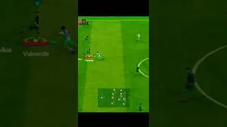 pov: you only know how to how to hit long shots#fcmobile #fyp #messi #ronaldo #playerreview