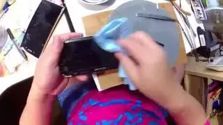 PSP-1000 repair. At the beginning, from the disassembly and cleaning.
