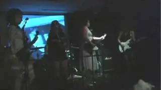 Queen Diamond - The Dangerous Meeting