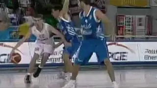 Nando De Colo Hits a Game-Winner for Les Bleus