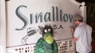 The Muppets Hidden Easter Egg - JG Talks Permits (2011)
