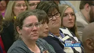 Nathan Hale Middle School hosts parent-teacher meeting to address disruptive behavior