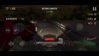 Faccio soldi per comprare una nuova moto su Traffic Riders!