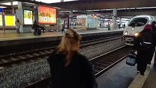 ICE coupling at D&uuml;sseldorf 085656