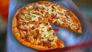 Niagara Guys | Mad Guys Pizza Review!