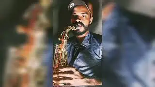 Sax Alto - Three Little Birds Bob Marley (Epic Sax Guy)