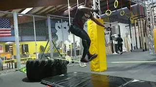 LE PARCOURS DE NINJA WARRIOR A #DISTRICT14