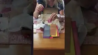 Unboxing my first Scrawlrbox! Arleebean on Patreon