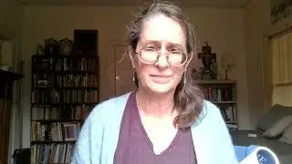 Sally Thomas reading from her story 