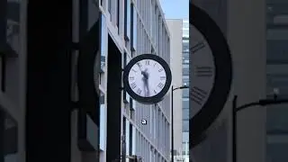 The clock in London seems to have a man trapped inside it