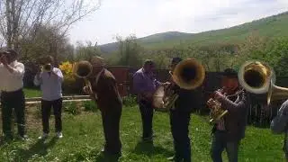 Fanfara lui Anisor de la Stejaru' - O batrana intr-o gara #2018