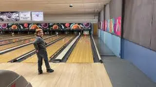 Aaron Bowling