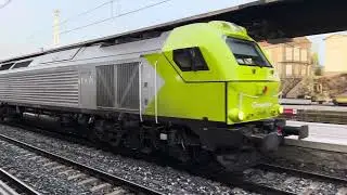 LOCOMOTORA 335.008 DE TRANSFESA AISLADA, SALUDOS MAQUINISTA (&Aacute;VILA)