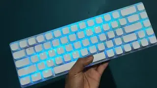 Frosted GarudaGear GG68B with XDA Pudding keycaps from AMAZON!