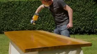 Wagner W100 - Spraying Kitchen Table