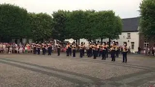 Klaroenkorps schutterij Sint Joris Wessem, show optreden Taptoe Markt Wessem