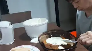 spreading the cream