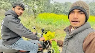 kahan Aa Gaye Hum Dono 😦￼ Kheton Mein 🤣