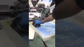 Humanitees Screen Print #tshirtprinting #screenprint #screenprinter #screenprinting #zachriddleart