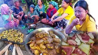 Baked PORK BBQ on stone || Favorite BBQ Roast Pork eating #mukbang  in village family @KedarRai