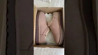 *ASMR* UGG UNBOXING! #asmr #unboxing #uggs #fall #shoes #fallfashion #amazon #satisfying