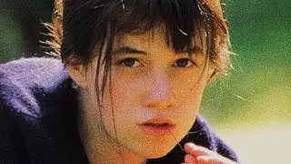 Charlotte Gainsbourg in &ldquo;La petite voleuse&rdquo; (1987) 🧡 #charlottegainsbourg #frenchcinema 