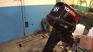 Откуда вода в редукторе?