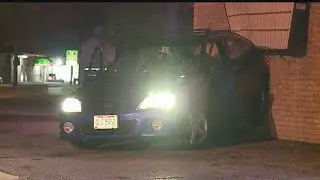 Hit skip driver in Youngstown sends SUV into wall