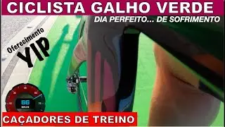 Ciclista Galho Verde, Dia Perfeito de Sofrimento, Caçadores de Treino