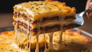 The Viral Comfort Food Hack You NEED! 🧀🥩 Cheesy Beef & Potato Layered Bake