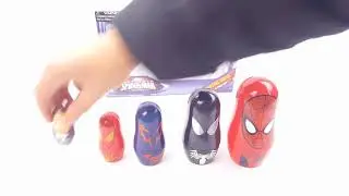 Marvel Ultimate Spiderman Nesting Dolls