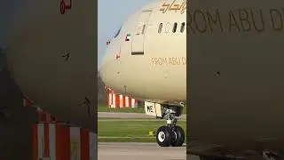 ✈️ Etihad 787 Dreamliner Blasting out of Manchester Airport 👌