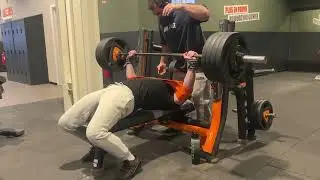 🇩🇪LE SCHOUM 💯185KG💯 CE MATIN AU BASIC FIT MORHANGE POUR UNE SEANCE BENCH MERCI AU SPOTTER BOOMM💪🔥👊⚠️