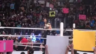 Roman Reigns gets Booed out of Los Angeles