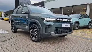 BRAND NEW DACIA BIGSTER JOURNEY HYBRID AUTO WITH PANORAMIC ROOF in CEDAR GREEN @ Dacia Croydon