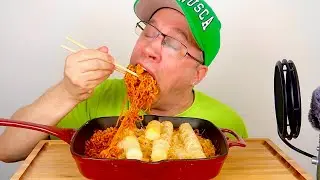 ASMR &bull; Cheesy &bull; Spicy &bull; Giant &bull; Rice Cakes  & Spicy &bull; Noodles Mukbang ! 먹방 Shop ,cook & eat with me!