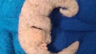 Crescent Moon Needle Felt Tutorial