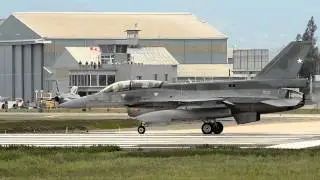 Despegue F-16D Block 50 FACH Parada Militar 2012