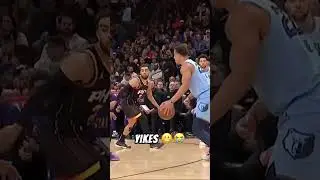 This pass attempt by Desmond Bane 😅